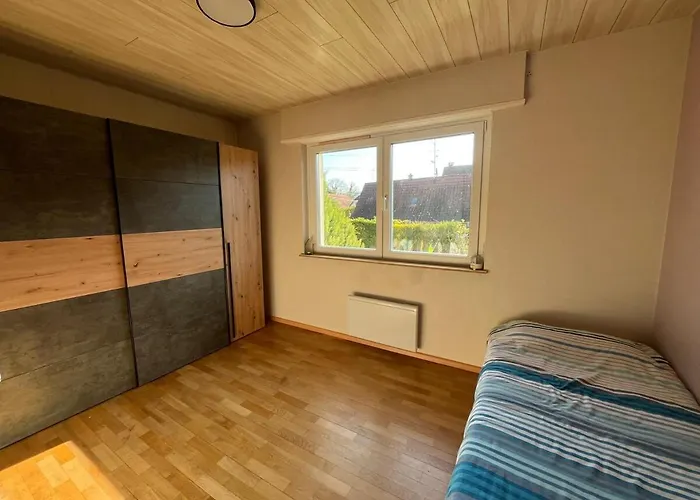 Grande Maison Au Calme Avec Jardin, 15 Min De Bale
